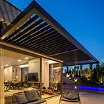 Вилла Gaia Luxury Sauna And Pool By Pikhost Дуррес