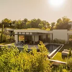 Вилла Gaia Luxury Sauna And Pool By Pikhost Дуррес