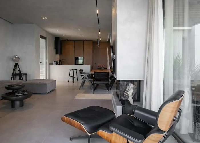 Willa Gaia Luxury Sauna And Pool By Pikhost Durrës