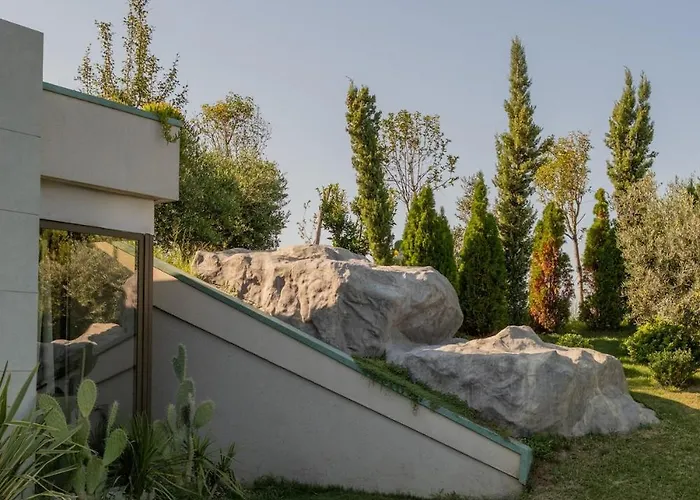Gaia Luxury Sauna And Pool By Pikhost * 德拉克