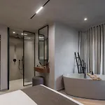 Gaia Luxury Sauna And Pool By Pikhost * Durrës