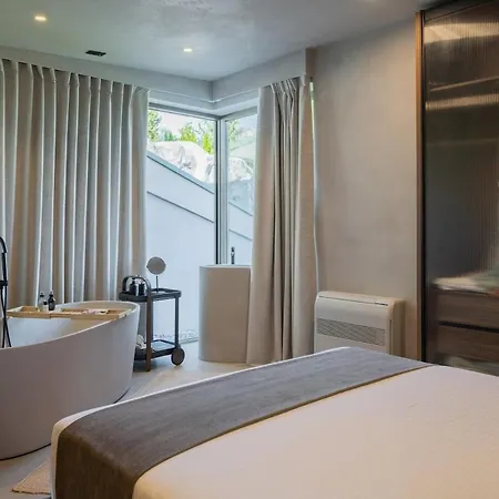 Villa Gaia | Luxury Sauna And Pool By Pikhost