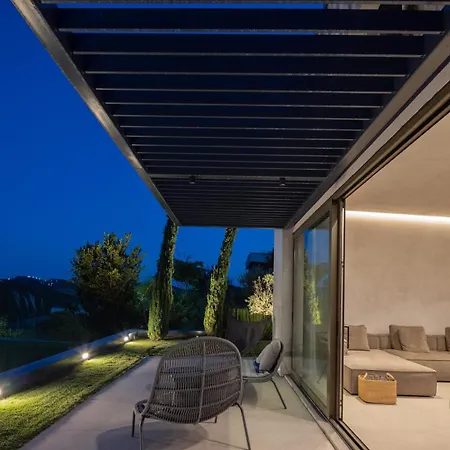 Villa Gaia | Luxury Sauna And Pool By Pikhost