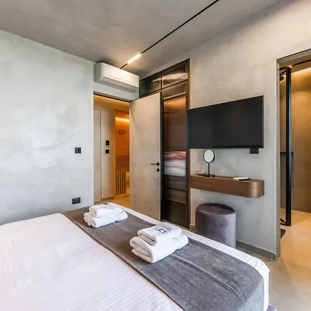 Gaia | Luxury Sauna And Pool By Pikhost