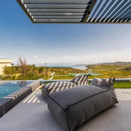 Gaia | Luxury Sauna And Pool By Pikhost Βίλα